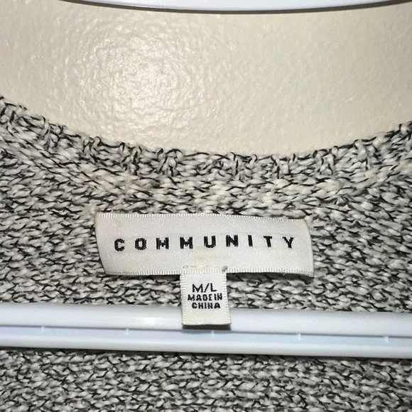 Community Size M/L - Picture 3 of 5